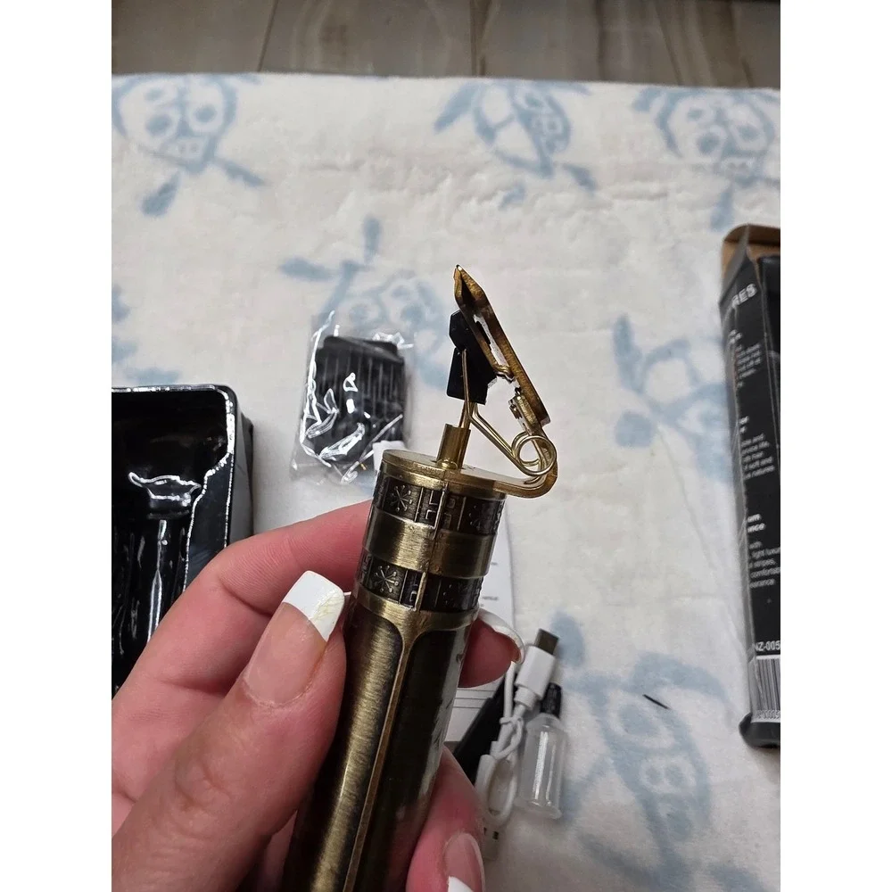 MiniSun Professional Cordless Hair Trimmer Dragon Embossed T-Blade Clipper Gold‎